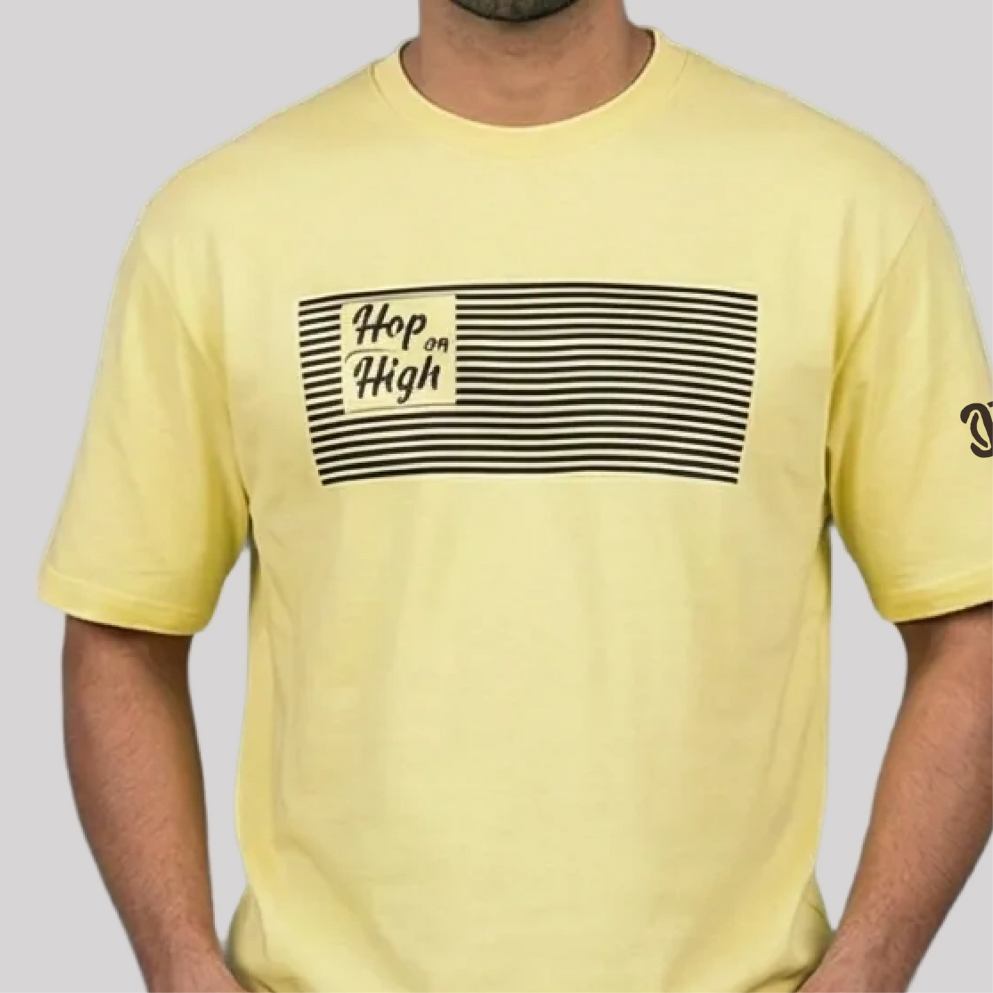 Lemmon yellow t-shirt with blue lines